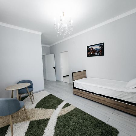 Hotel Utes Kaji-Say Extérieur photo