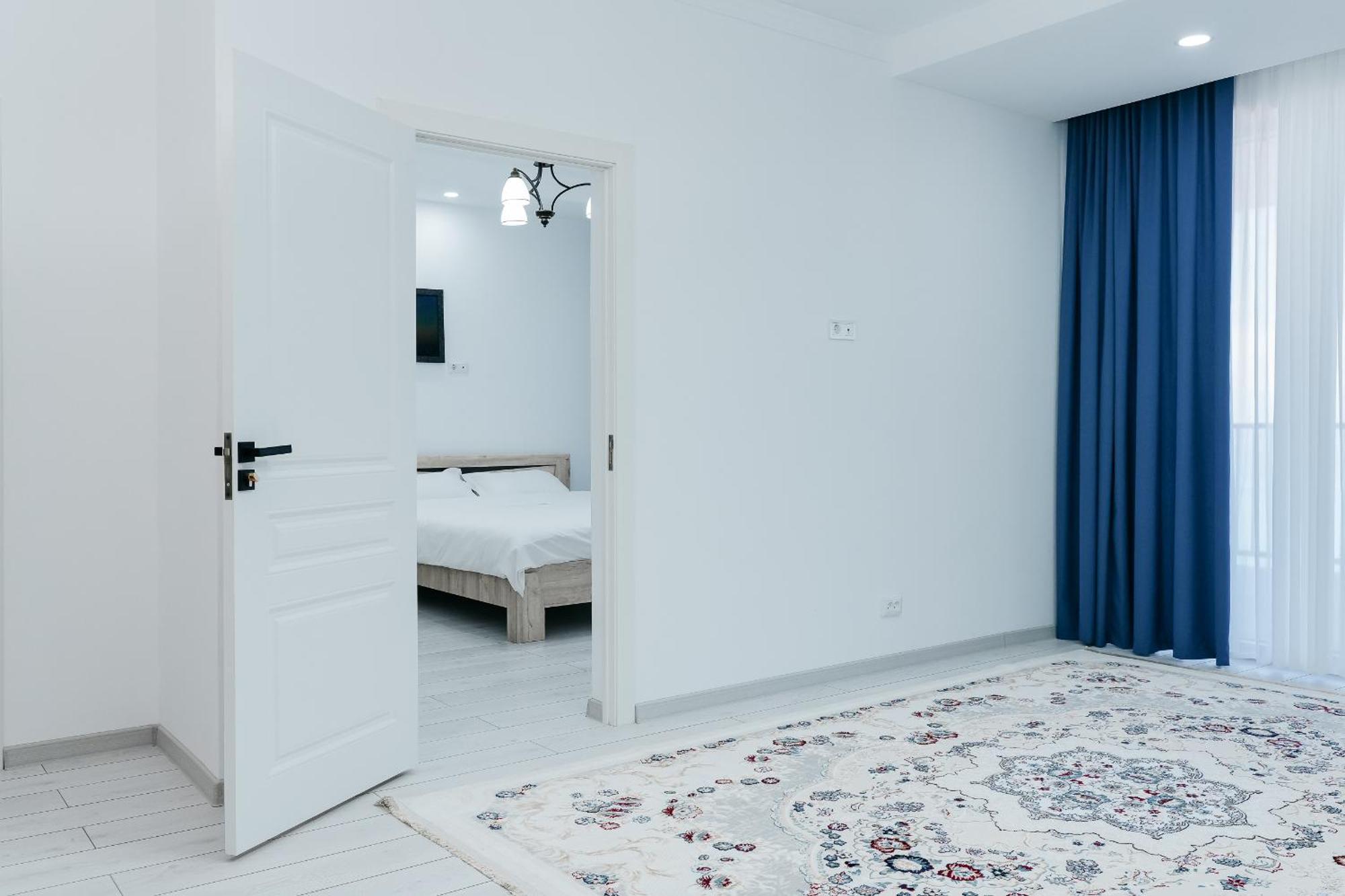 Hotel Utes Kaji-Say Extérieur photo