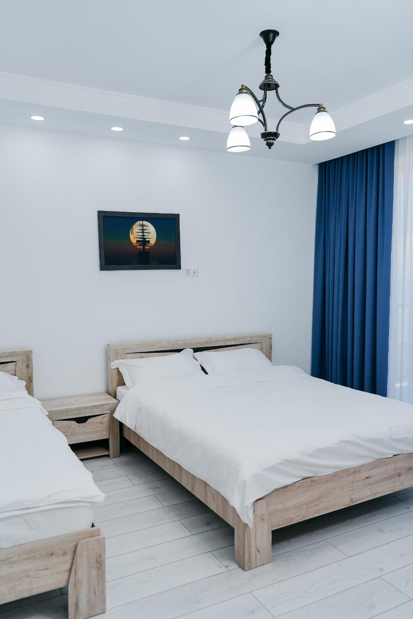 Hotel Utes Kaji-Say Extérieur photo